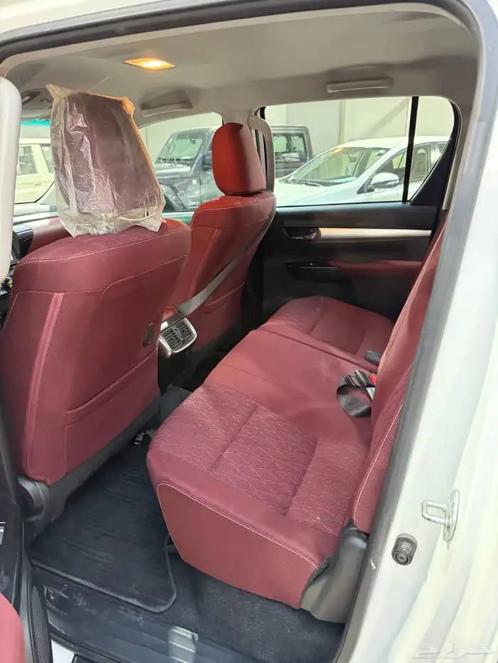 هايلوكس 2023 دبل ديزل فل كامل توماتيك 10