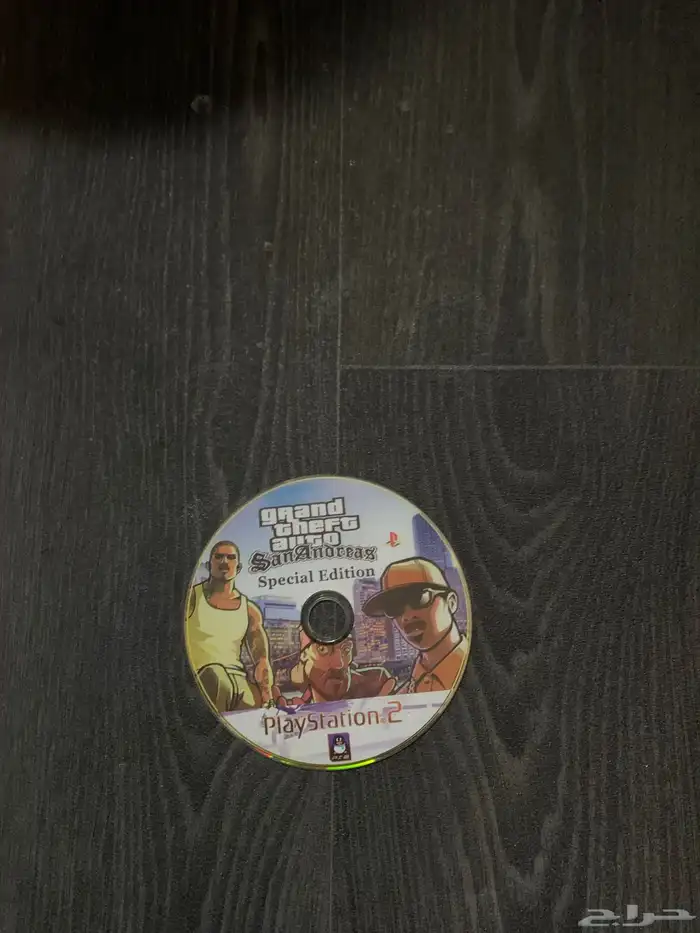 سوني 2للبيع شغال بس مامعه أيادي سلك واحد معه شريط واحد 5