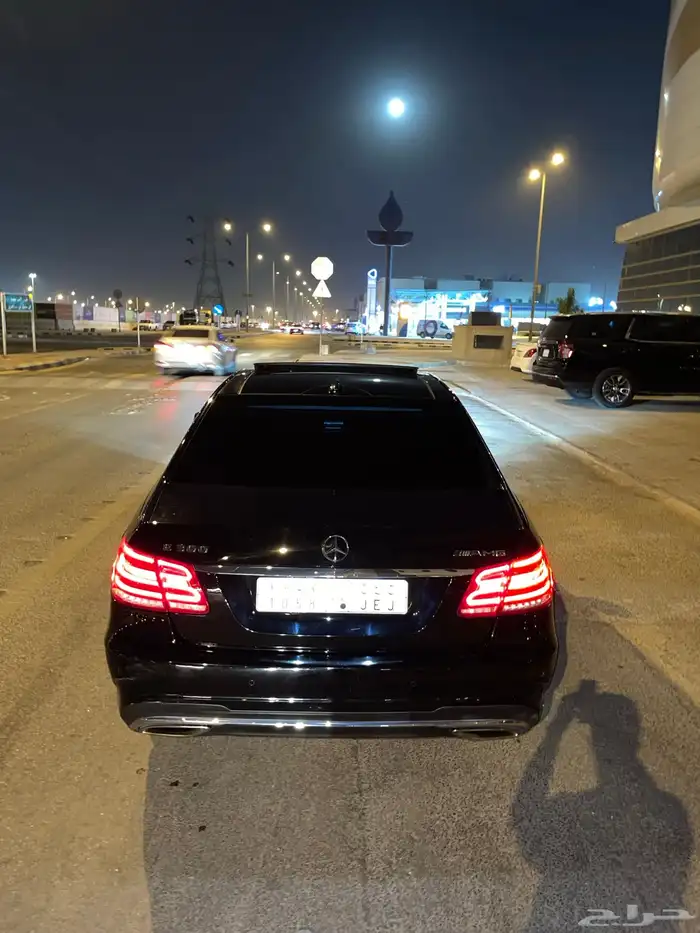 مرسدس E300 للبيع 3