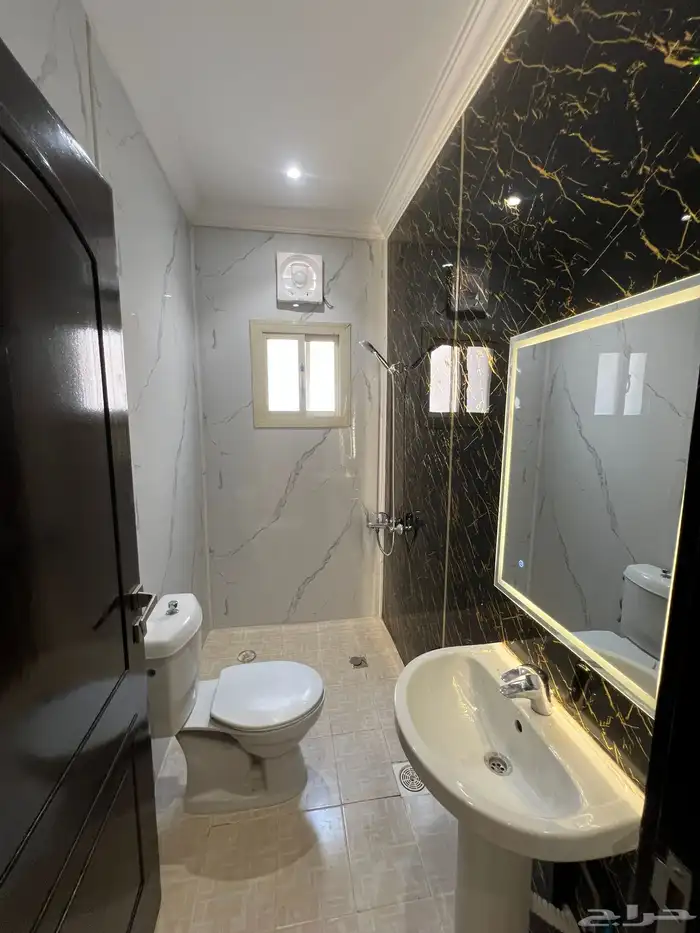 فيلا روف للبيع نظام شقق بحي المروة 28