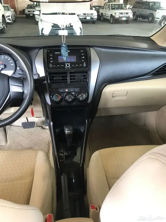 تويوتا يارس موديل 2021 18