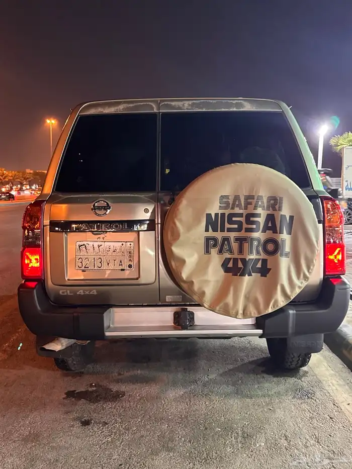 نيسان باترول 2009 سلق ذهبي 13