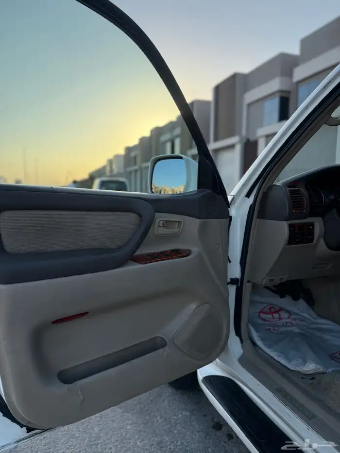 لاندكلوزر 2007 فل كامل قير عادي ونش 28