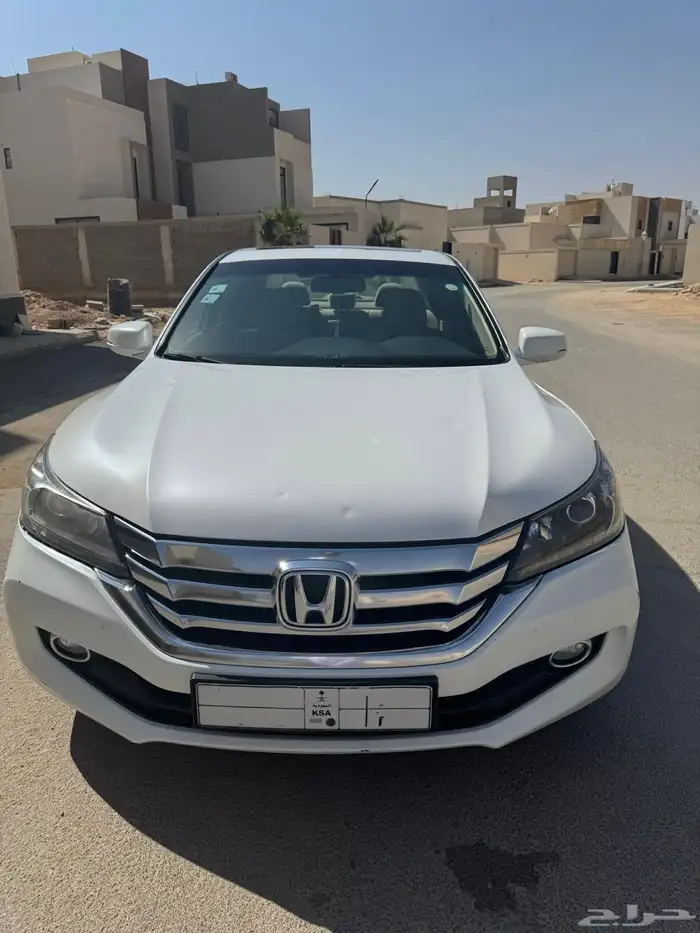 هوندا أكورد 2016 12