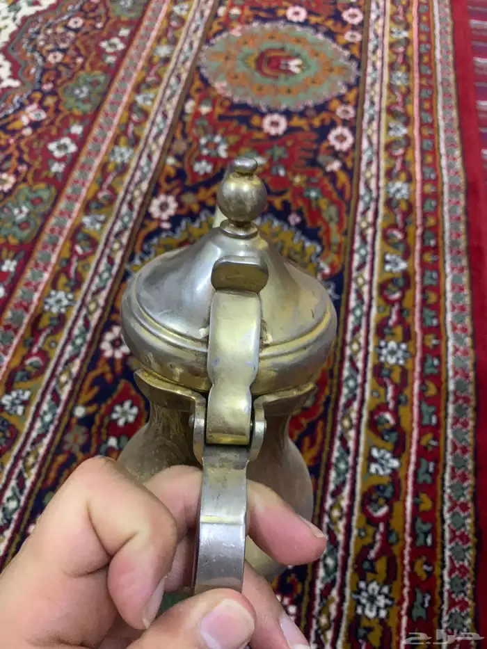 دلة العساف مسح مقبض عريض ذهبي 7