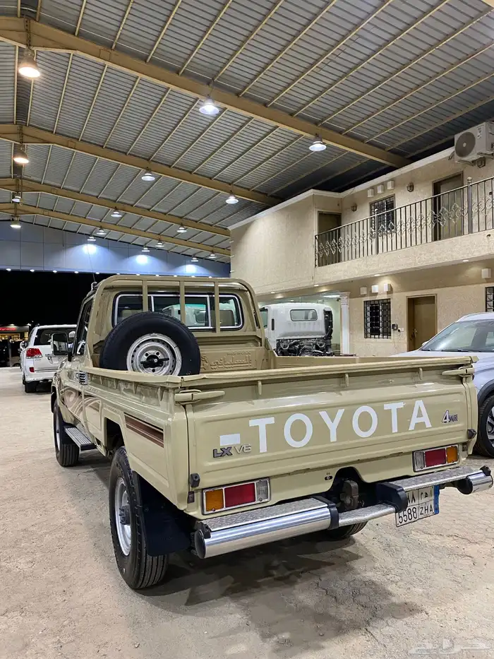 للبيع شاص 2014 سلق فل كامل ونش دفلك بريمي عداد 143 الف 7