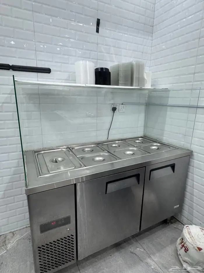 معدات مطعم 0