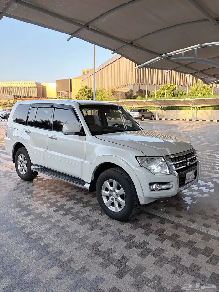 باجيرو موديل 2016 نظيف 2