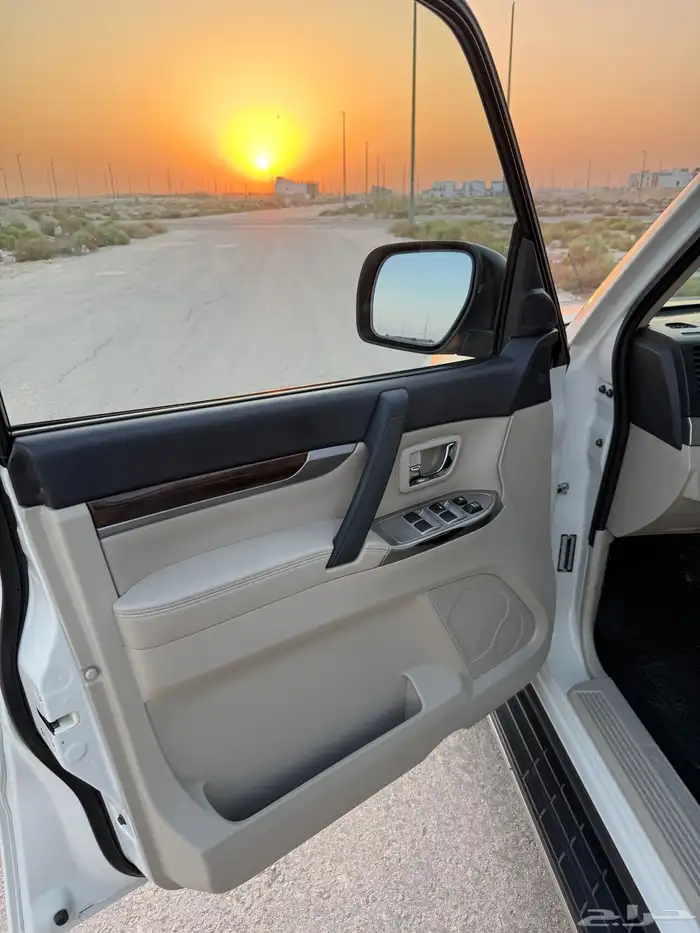 باجيرو موديل 2017 فل كامل ( العلامه الذهبيه) 33