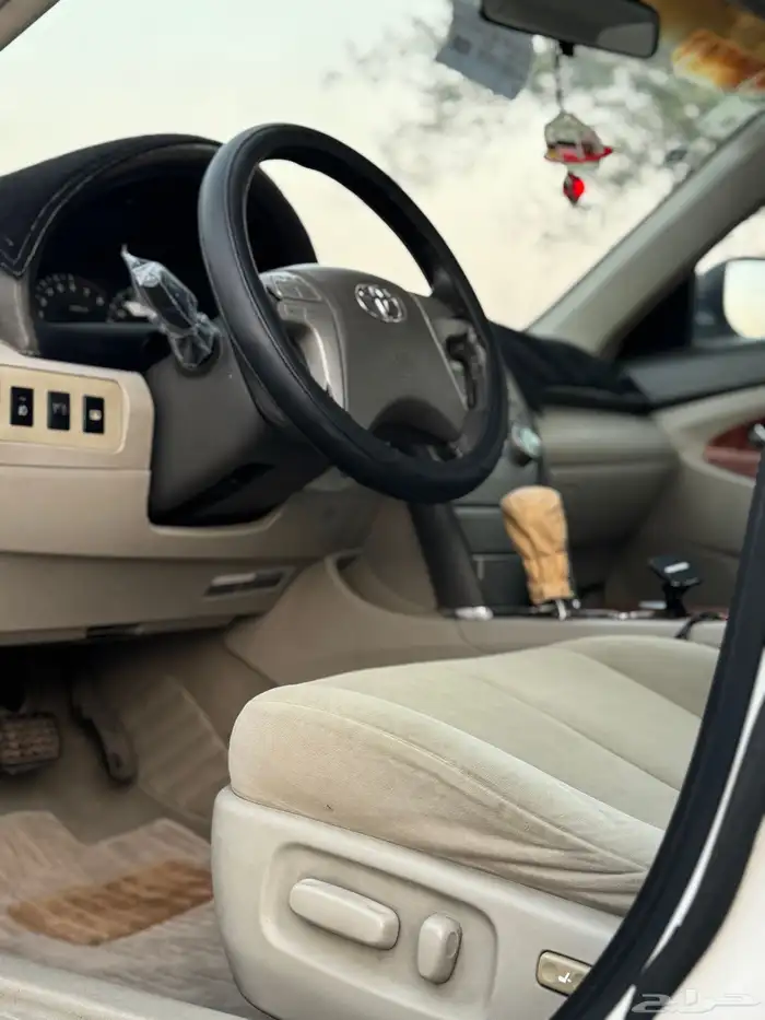 تويوتا كامري GLX 2009 فل كامل قير اتوماتيك 17