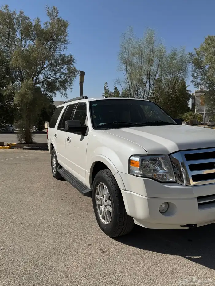 فورد اكسبيدشن 2013 1