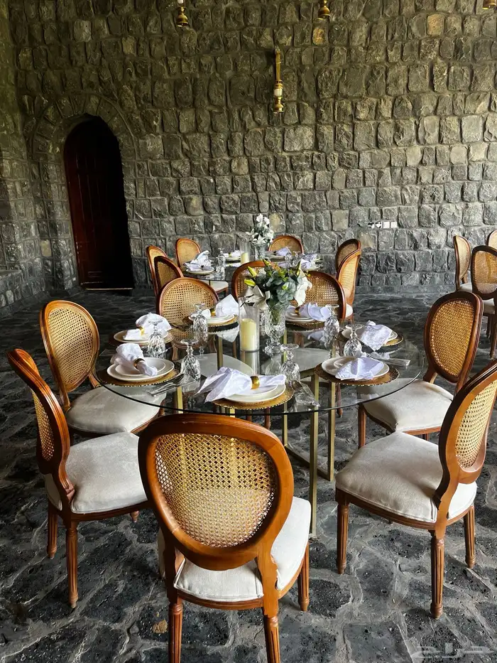 تأجير طاولات 1