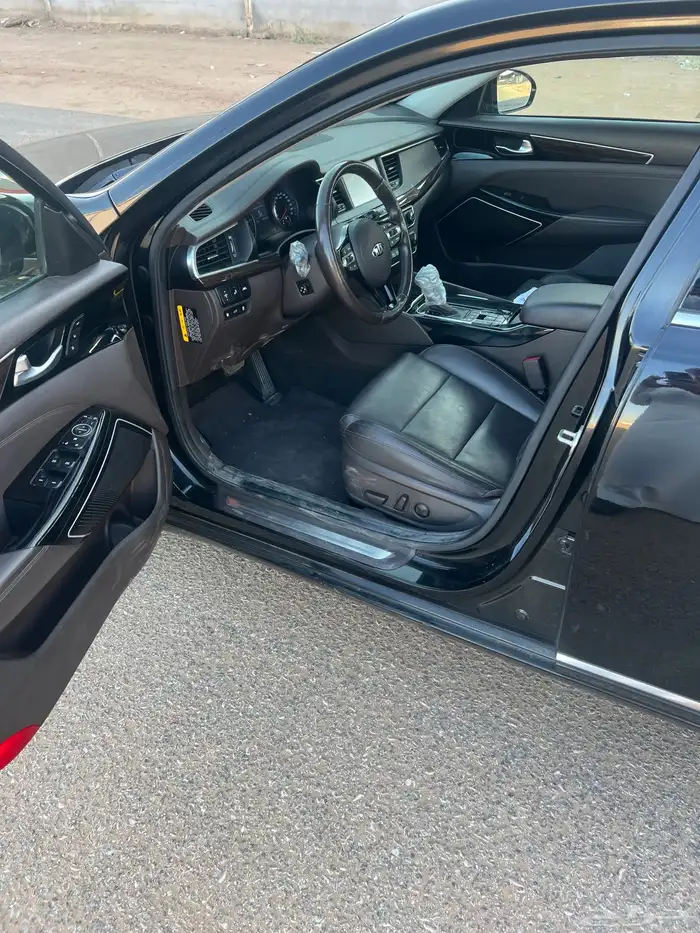 كيا كادنزا 6