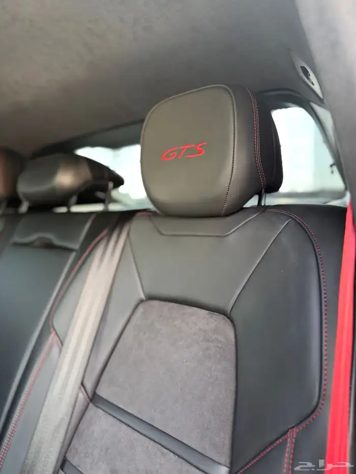 للبيع  بورش كايين GTS 2021 ماشي 30 الف كم على الضمان 18