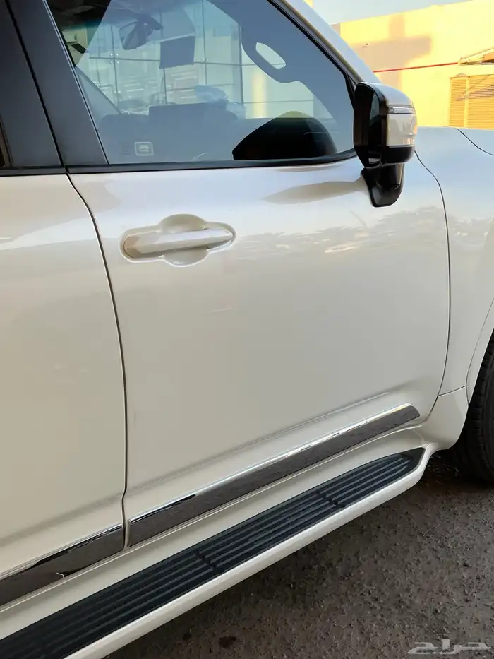 لاندكروزر 2024 رقم L4 15