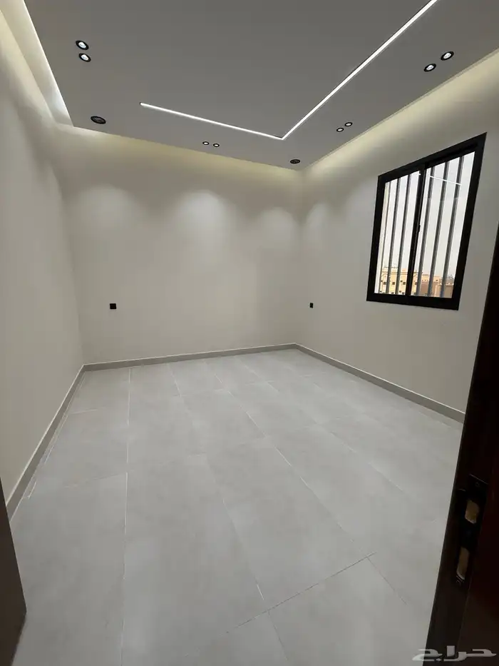 للبيع روف بملحق علوي حي النسيم خميس مشيط 750الف 12