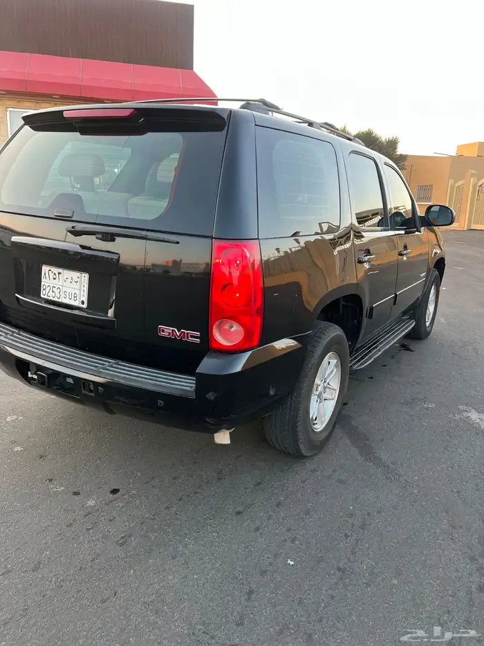 للبيع يوكن 2012 9