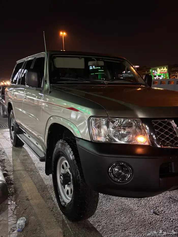 نيسان باترول 2009 سلق ذهبي 9