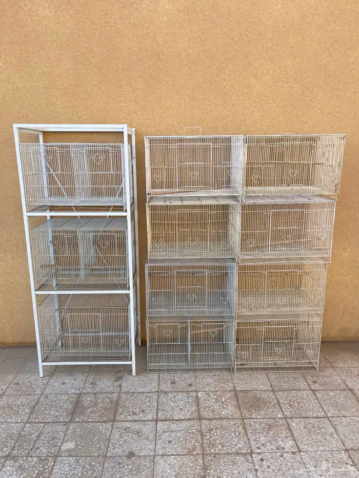 أقفاص و ستاند 601 مستعمله للبيع 0