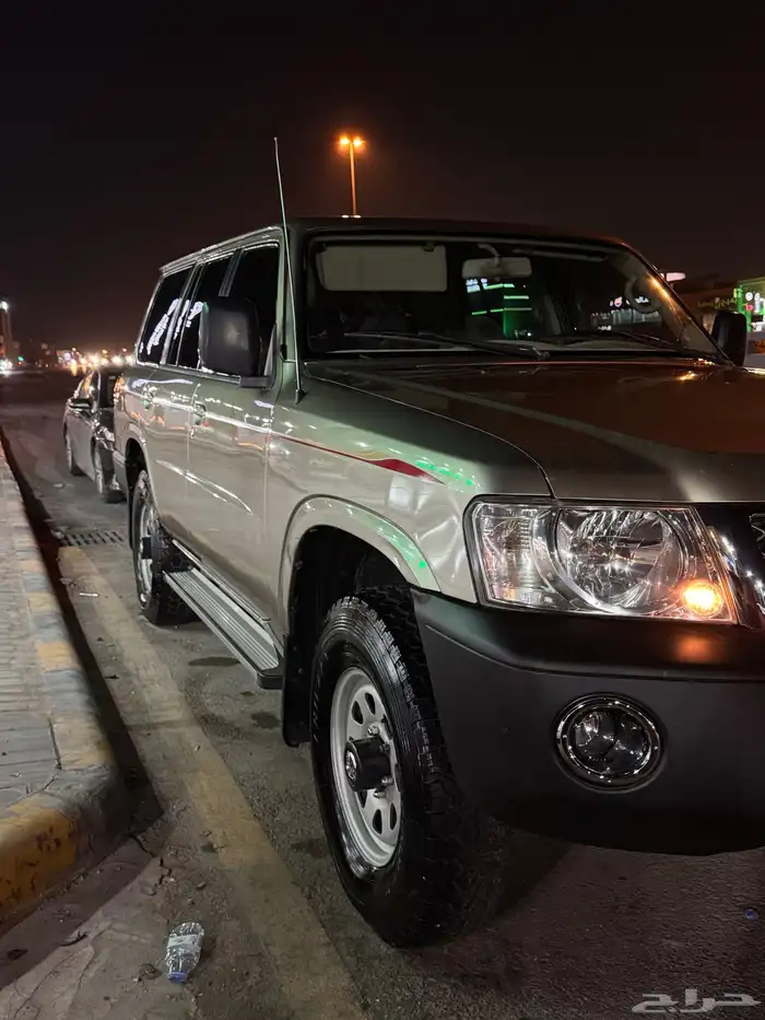 نيسان باترول 2009 سلق ذهبي 10