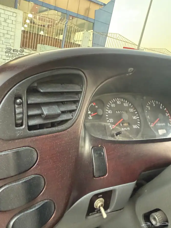 دينا هيونداي 2010 مخزنه 55 الف كيلو 15