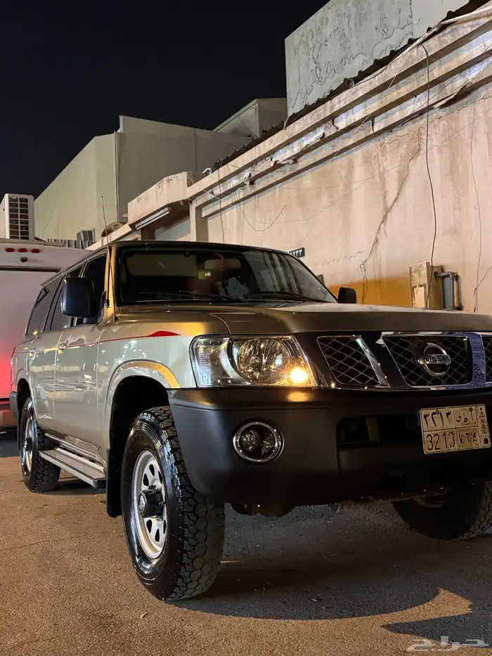 نيسان باترول 2009 سلق ذهبي 4