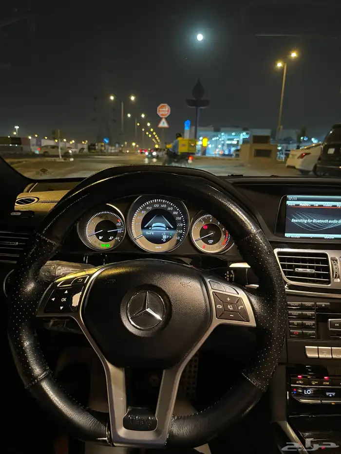 مرسدس E300 للبيع 18