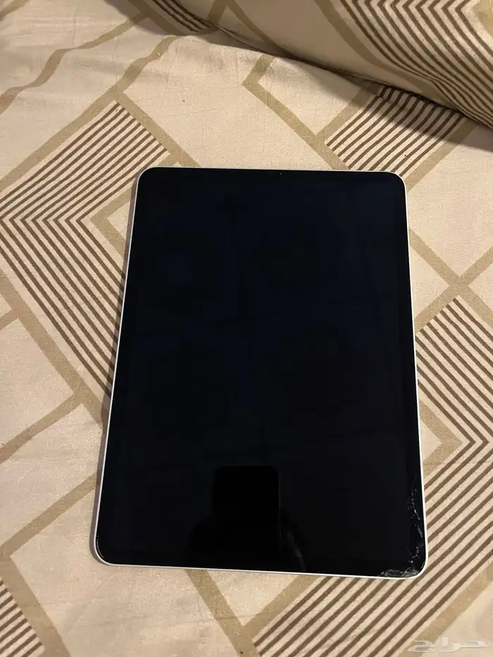 ايباد برو 2022 M2 1