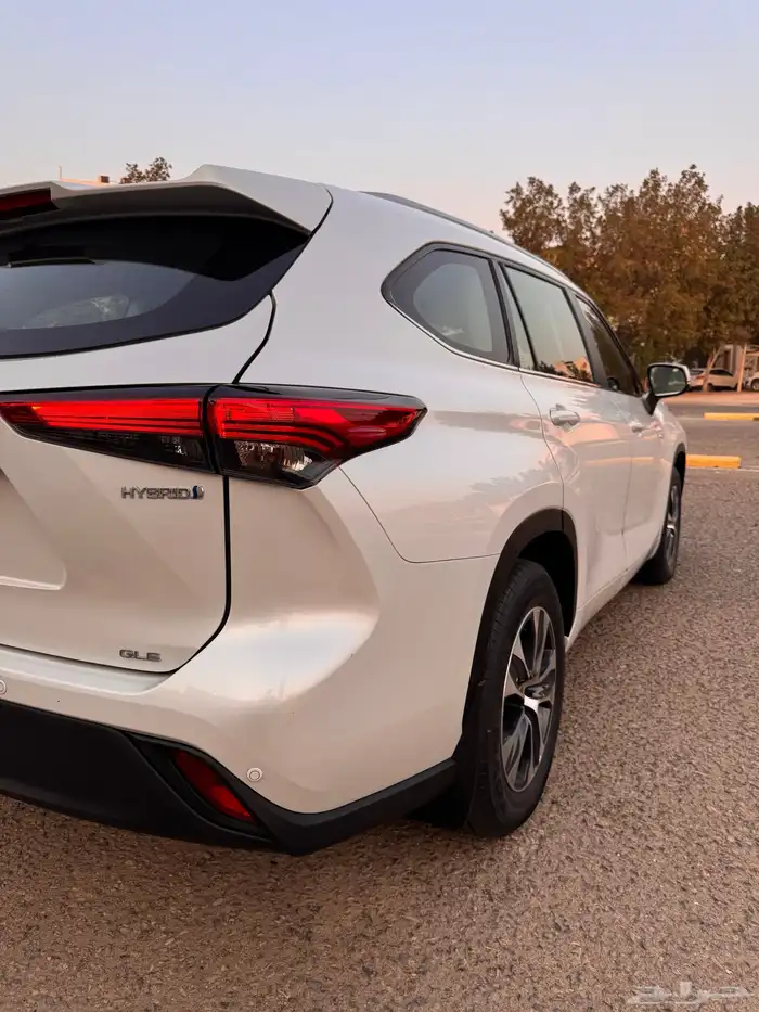 هايلاندر 2023 دبل GLE تحت الفل 15