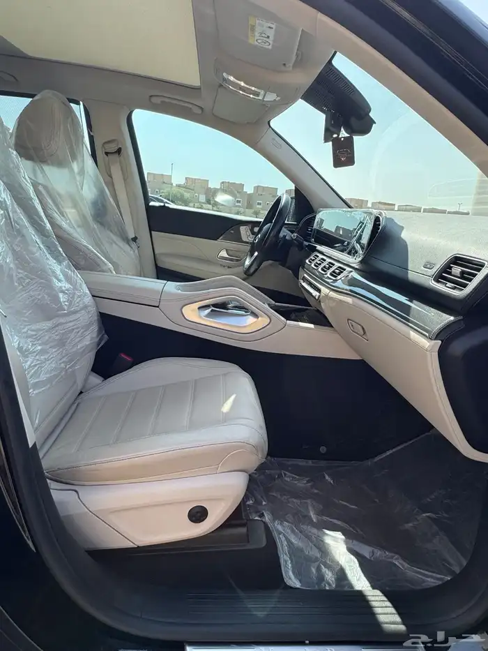 للبيع مرسيدس gle 2021 بحالة الوكاله ممشى 23 الف مالك اول 13