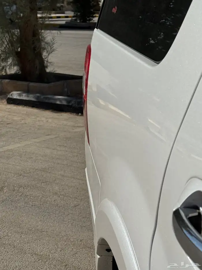 فورد اكسبيدشن 2013 3