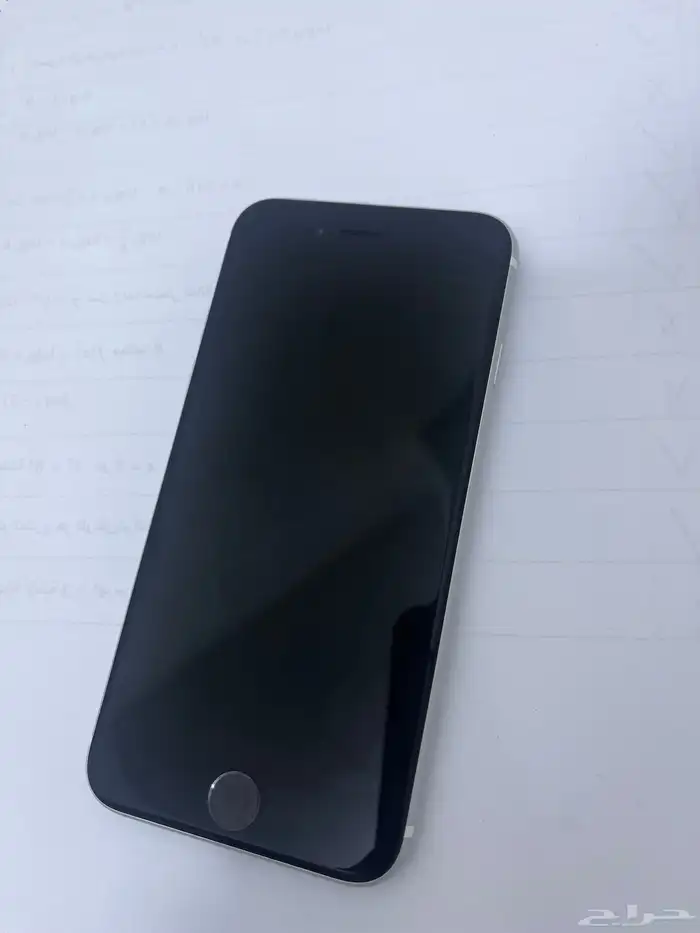 ايفون se2020 0