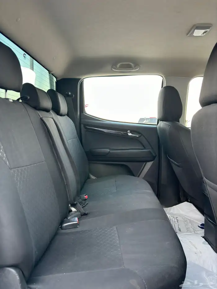 ايسوزو ديماكس 2018 دبل فل كامل LS قير اتوماتيك بدي وكاله 13