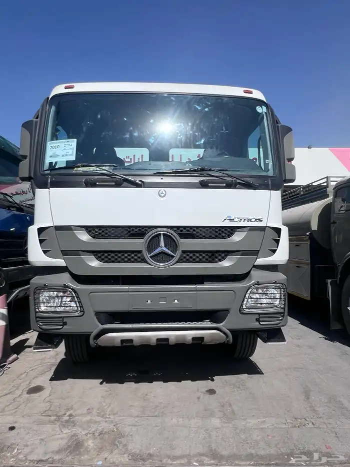 حراج معرض رائد للسيارات والشاحنات كل يوم جمعة 0