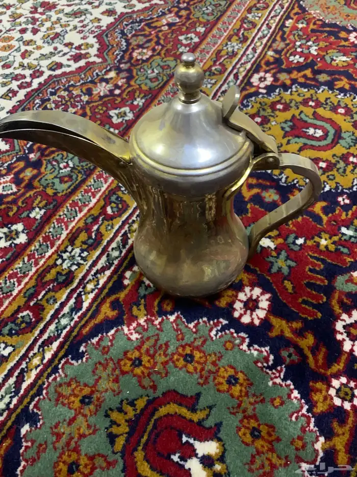 دلة العساف مسح مقبض عريض ذهبي 1