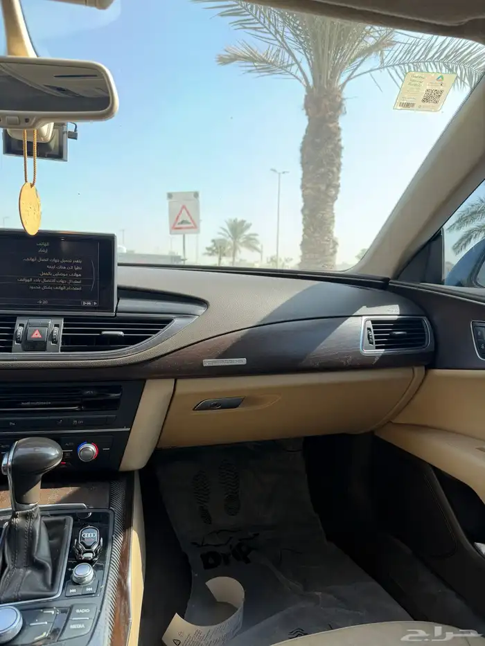 اودي A7 2012 20
