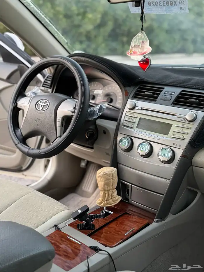 تويوتا كامري GLX 2009 فل كامل قير اتوماتيك 23