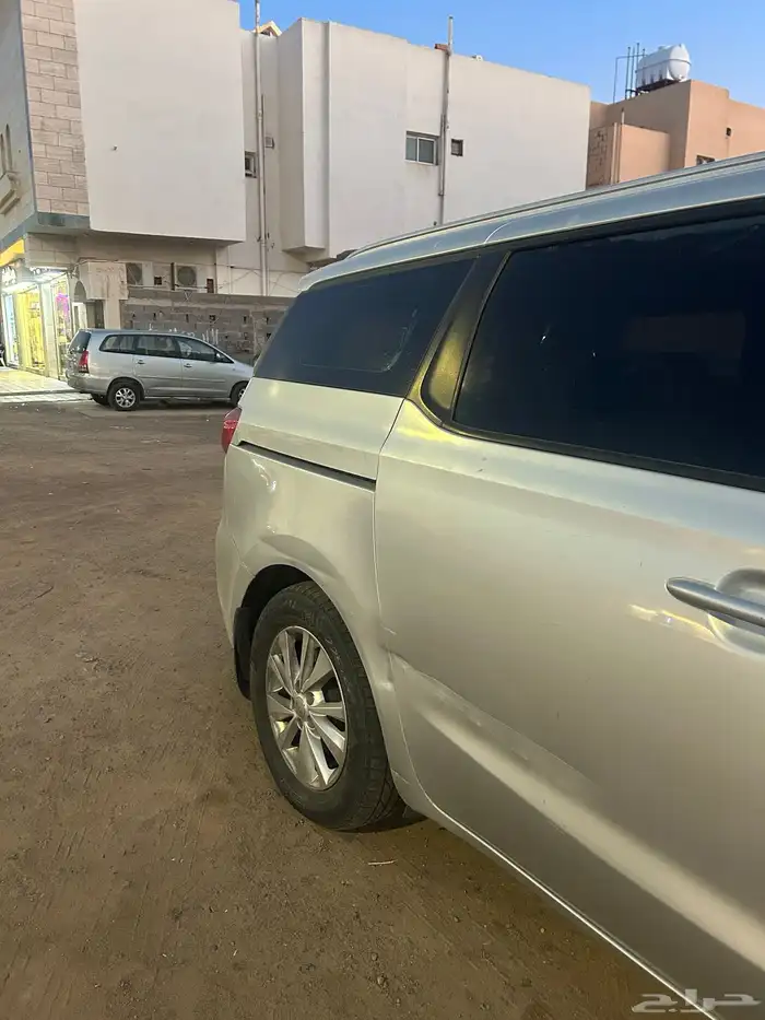 السلام عليكم كيا كرنفال 2016 2