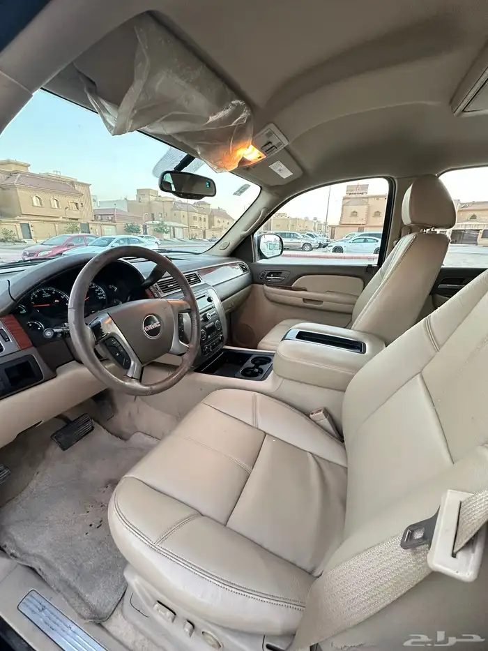 للبيع جي أم سي يوكن 2008 السعر 25 ألف 8