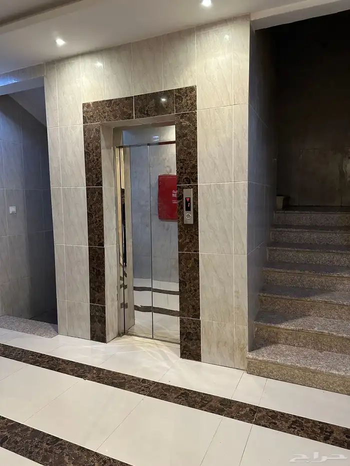 شقة عزاب حي الحزم 1