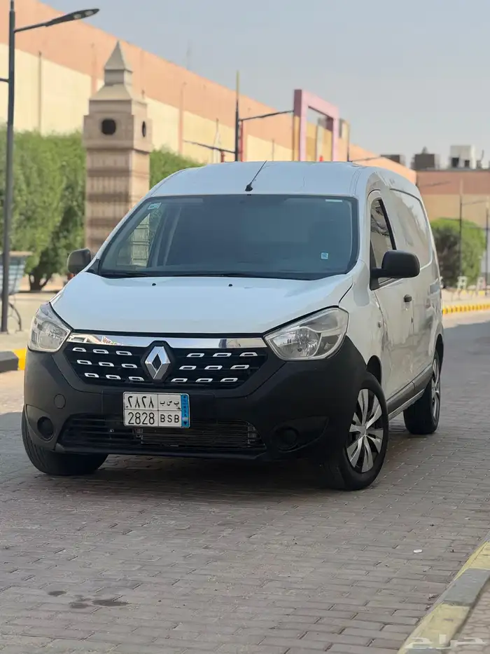 رينو-دوكر-2020-بنزين 0