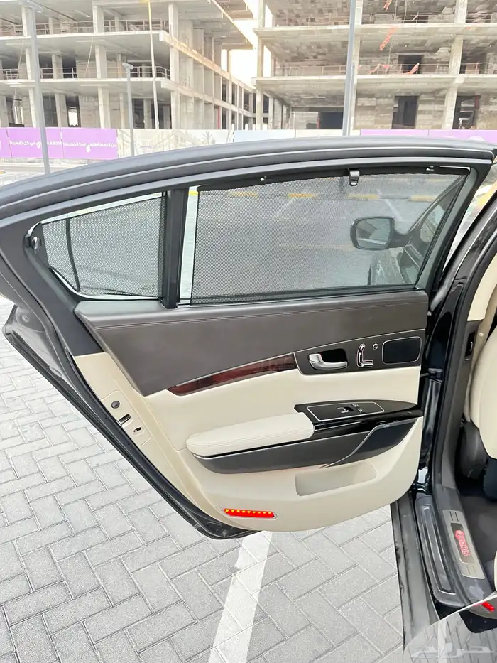 كيا كوريس 2016 مخزن (ممشى قليل ) 18