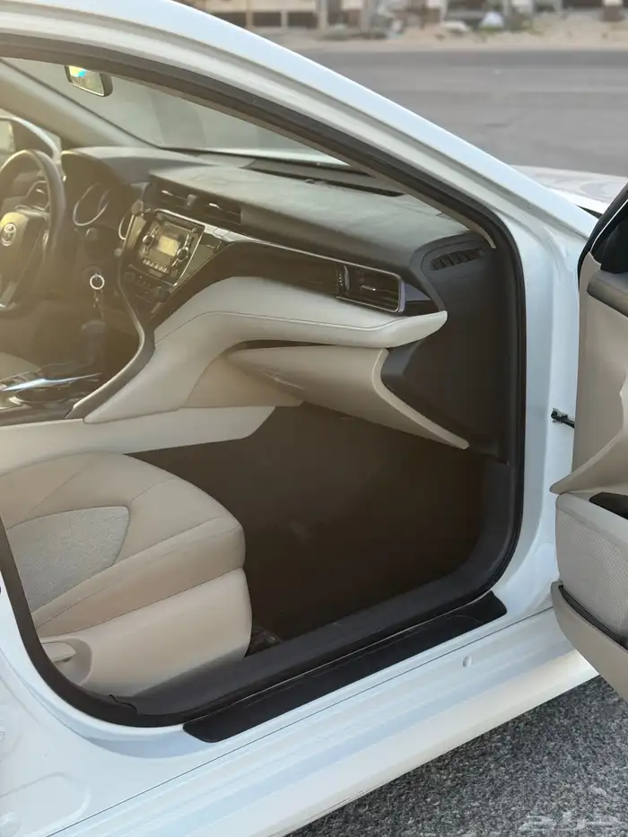 تويوتا _ كامري موديل 2020 تم البيع 10