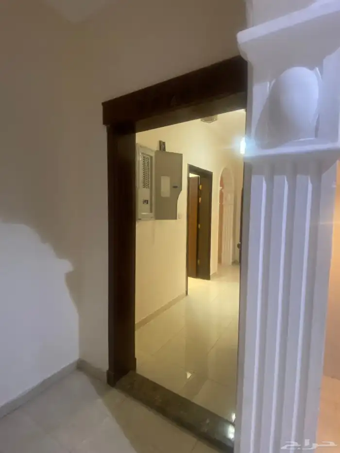 شقه للايجار بحي الصالحيه 10