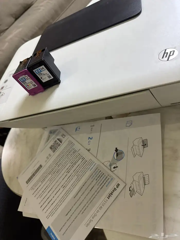 طابعه hpجديده ام تستخدم بكرتونها بس علب الحبر فاضيه 0
