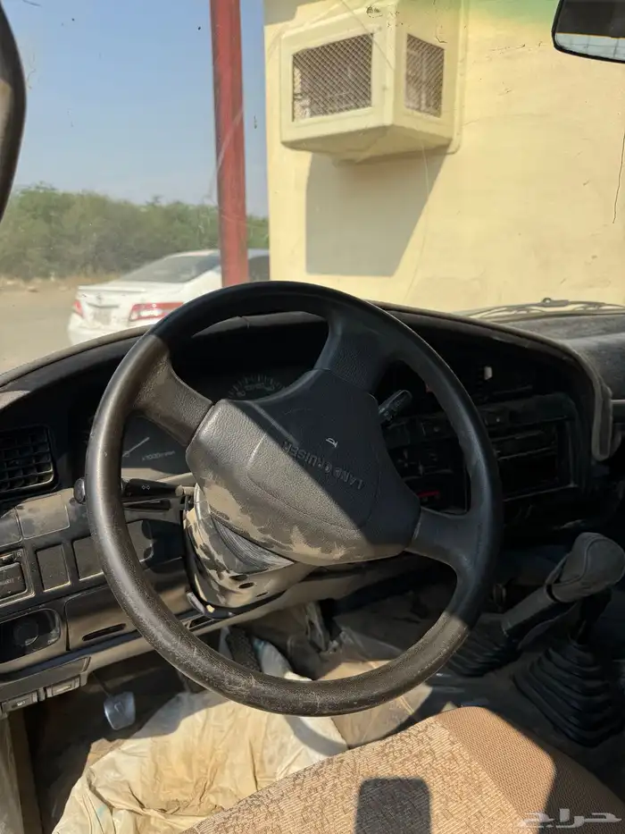 صالون 1992 للبيع قطع فقط 4