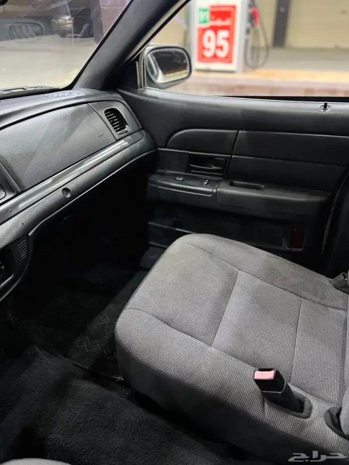 فورد فكتوريا 2007 فدرالي مخزن 43