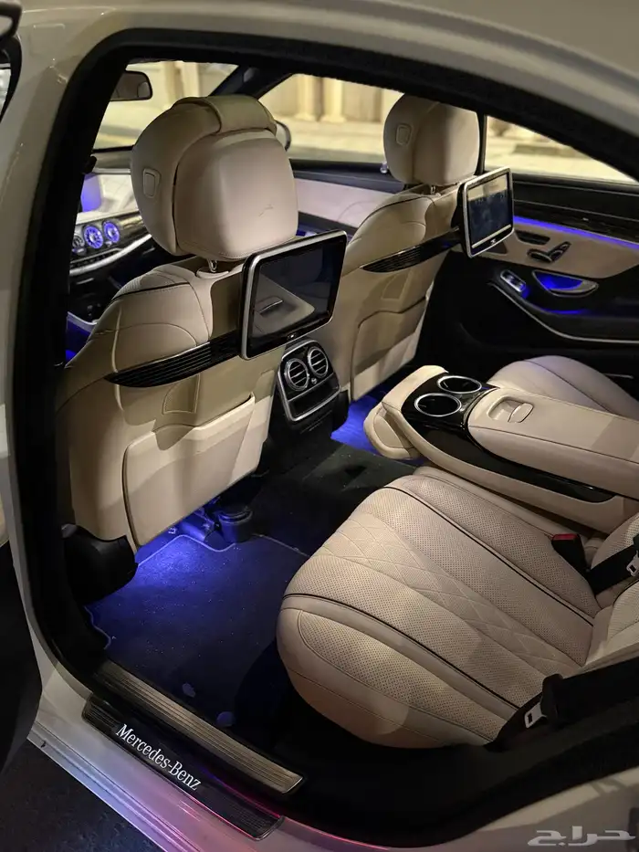 مرسيدس محول مايباخ 2020 24