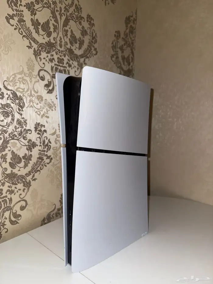 سوني فايف سلم في بعض الخدوش الصغير لاكن ما تاثر ماله5 شهور 0