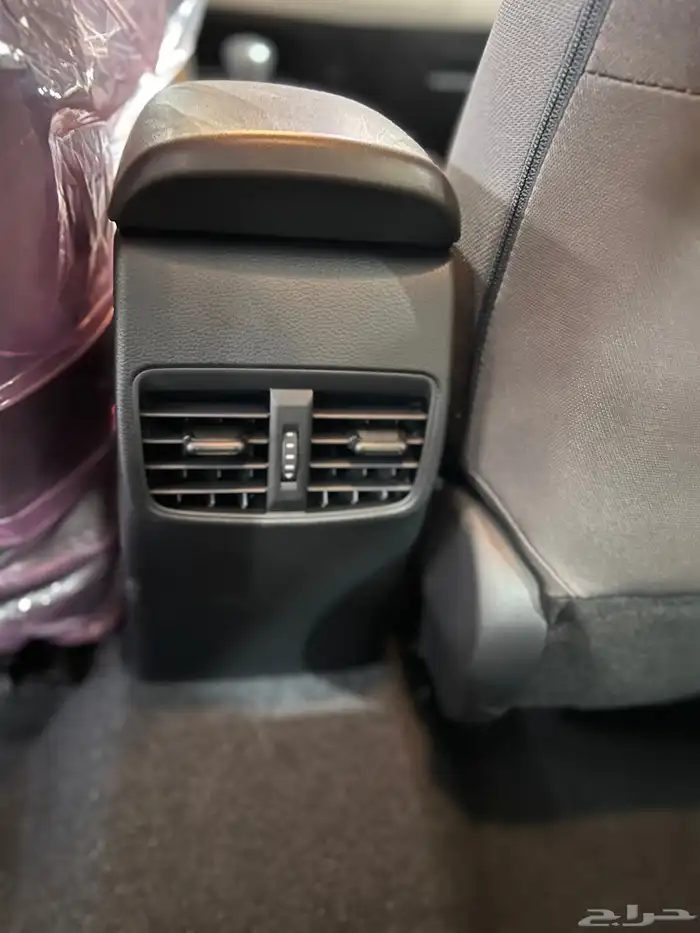 تويوتا كورولا XLi مطور جنوط 2.0 بنزين 2025 جديد 82.200 شامل 22